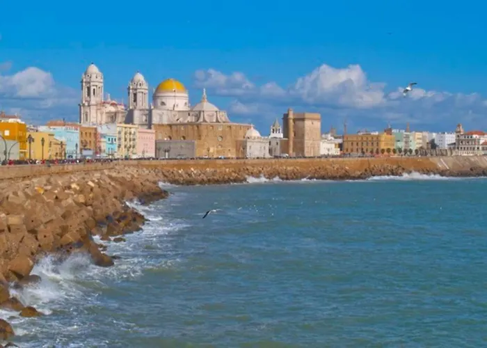 La Isla Centro II